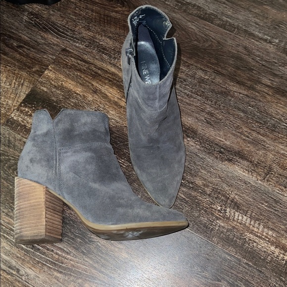 Nine West Gray Leather Ankle Boots - Picture 1 of 3
